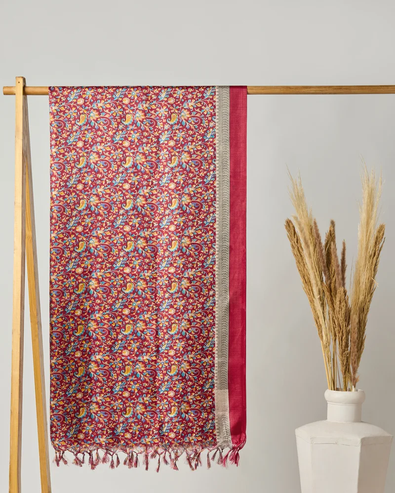 Globus Women Red Floral Print Silk Tasselled Border Dupatta