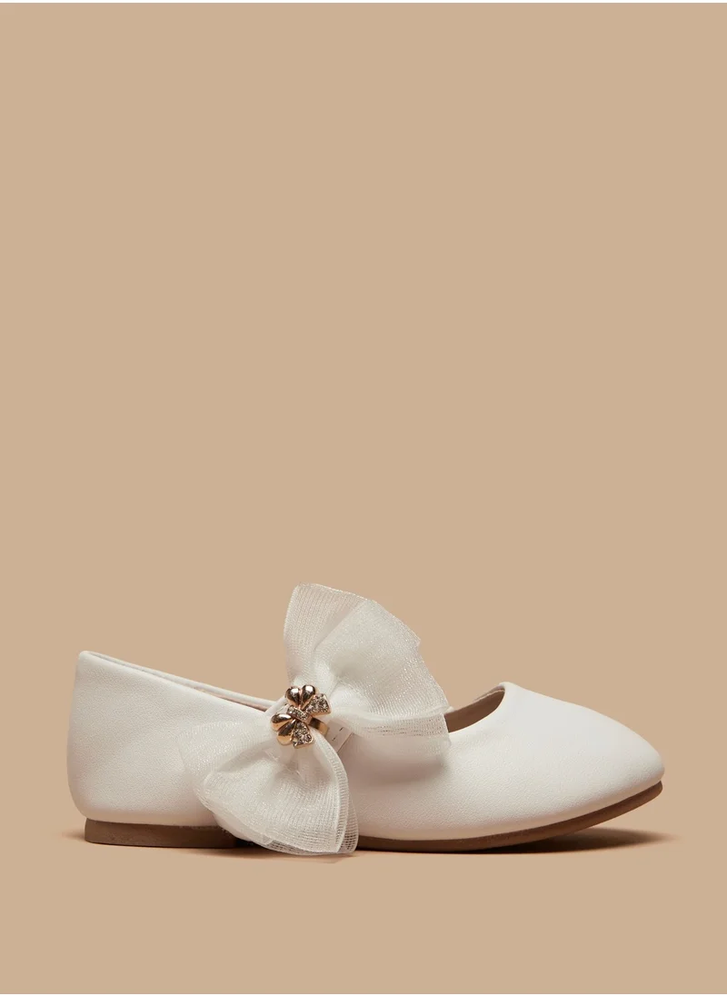 فلورا بيلا من شو إكسبرس Girls Bow Accented Round Toe Ballerina Shoes with Hook and Loop Closure