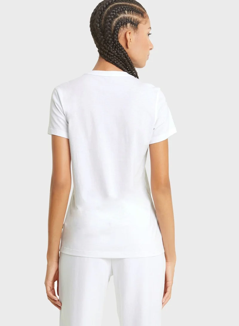 PUMA Essential T-Shirt