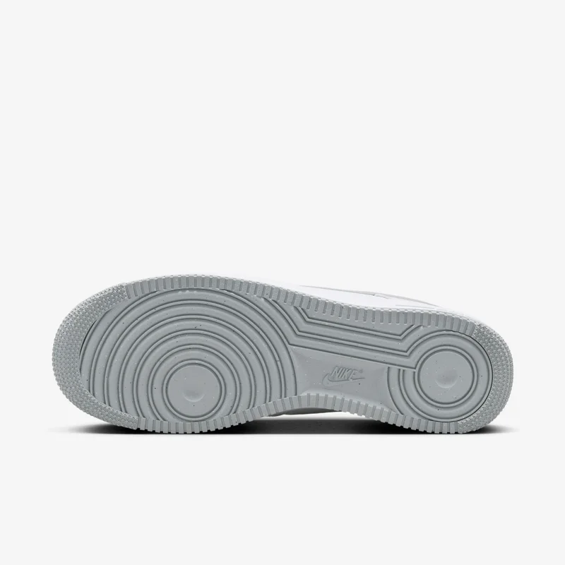 Nike Men's Air Force 1 '07 Shoes