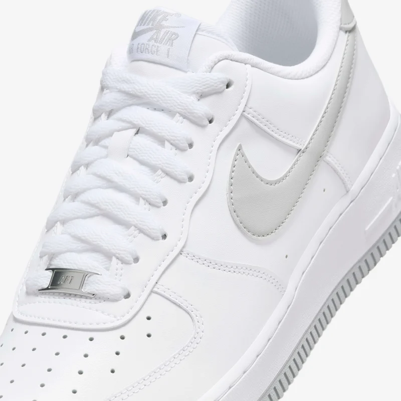 Nike Men's Air Force 1 '07 Shoes