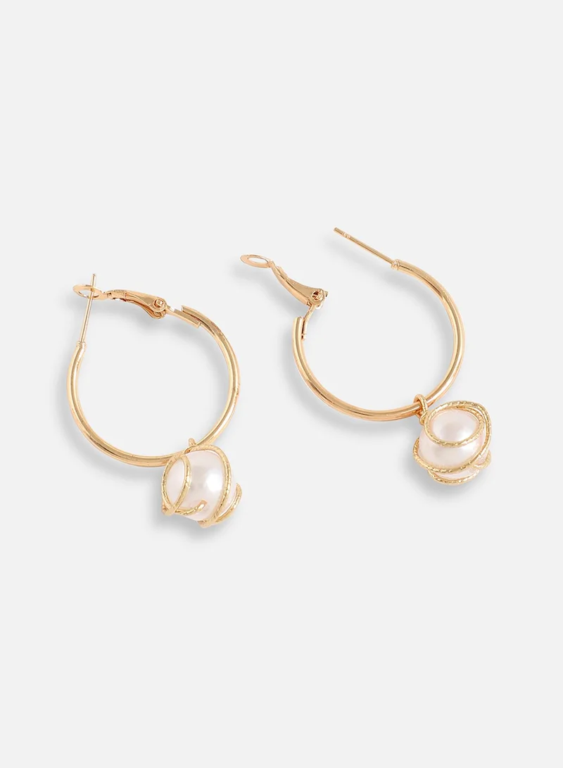 SOHI Casual Artificial Drop Earring Jewellery