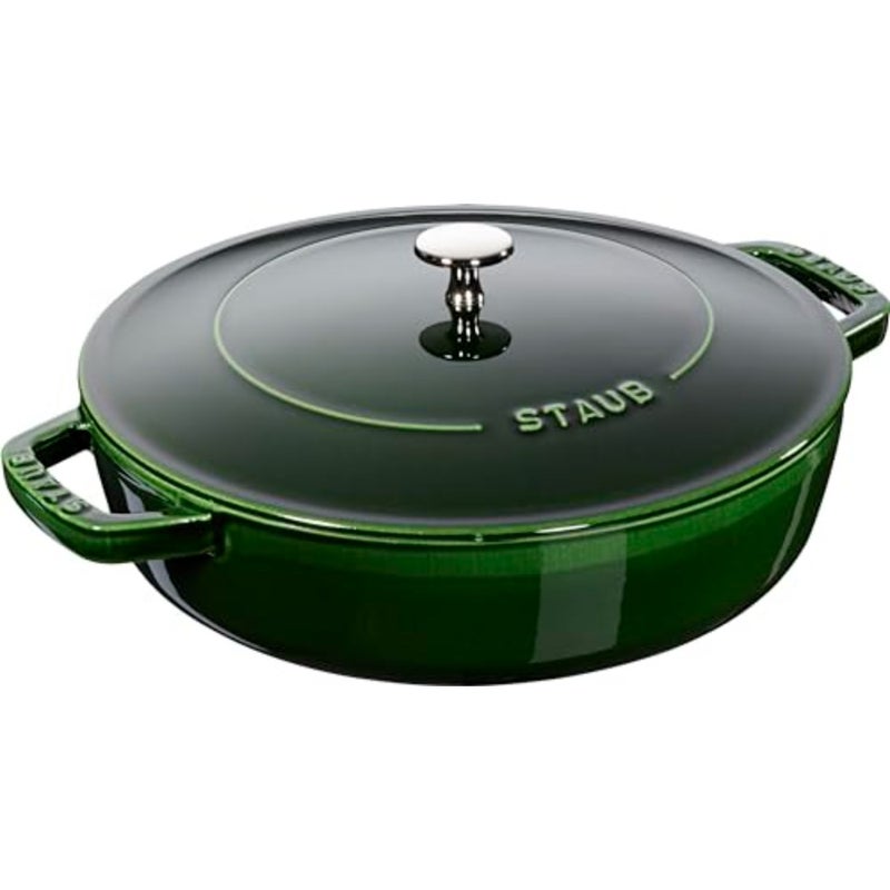 Staub Braiser 28cm Basil 3.7L مادة حديد الزهر مينا داخلية سوداء غير لامعة. غطاء تشيستيرا. مناسبة لجميع أنواع المواقد، بما في ذلك. تعريفي. آمن للاستخدام في الفرن. شواء آمن. - Image 1