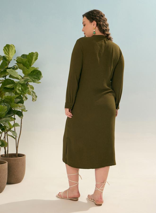 SASSAFRAS Plus Olive Shift Midi Dress with Front Button - Image 5