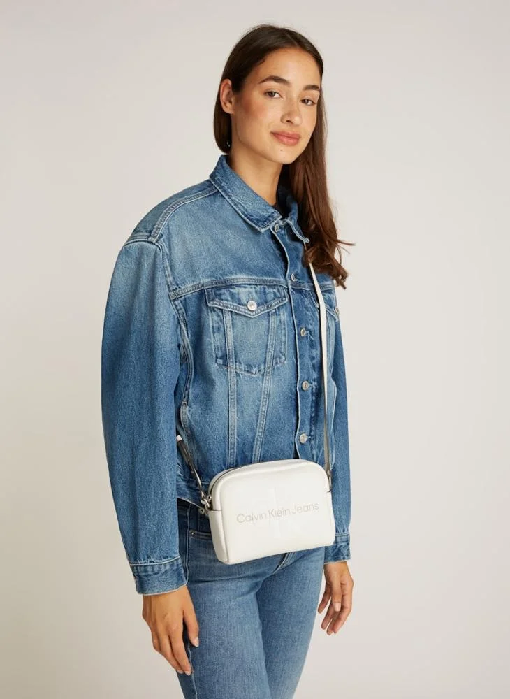 كالفن كلاين جينز Logo Sculpted Crossbody