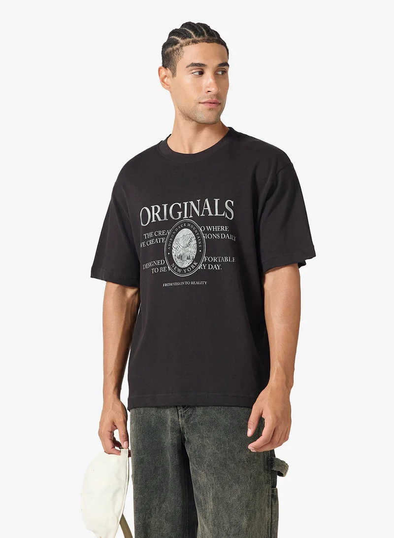 Casual Graphic Back Crewneck T-Shirt