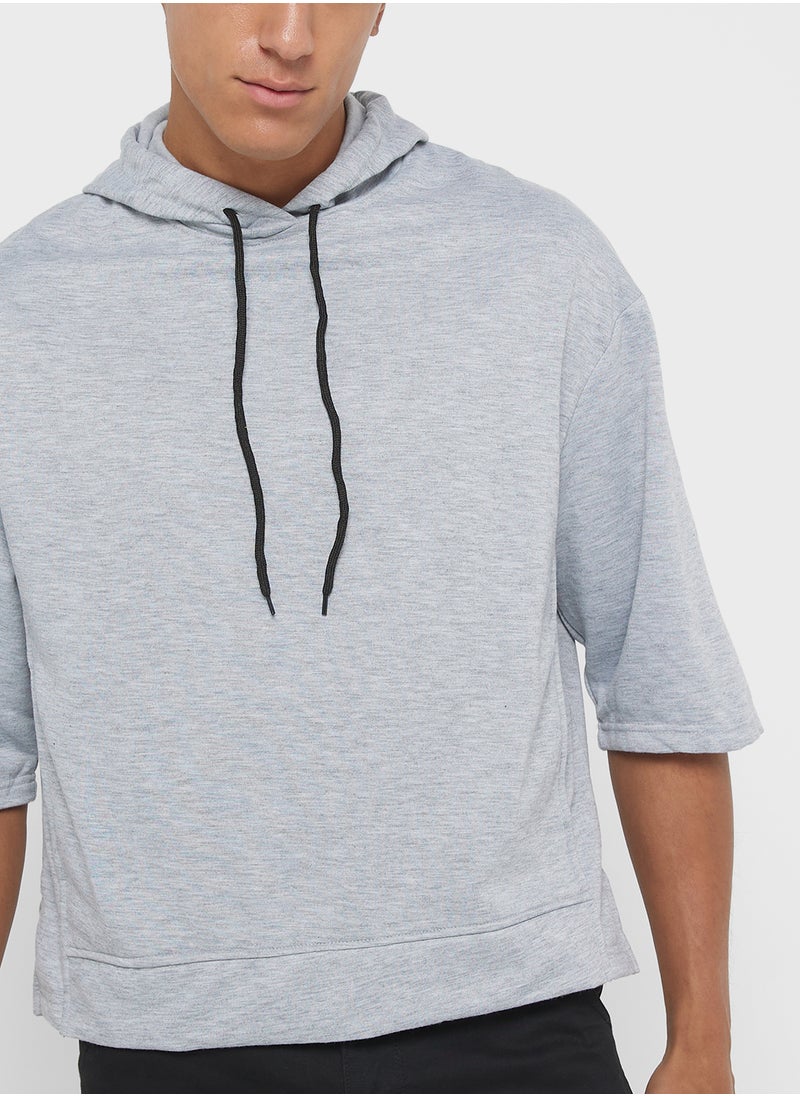 Seventy Five Basics هودي كبير بأكمام قصيرة  - Image 3