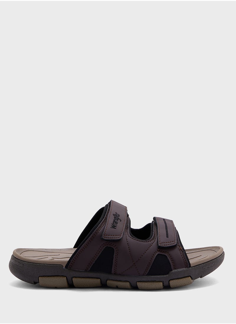Wrangler Doc Slider Men Low  - Image 1