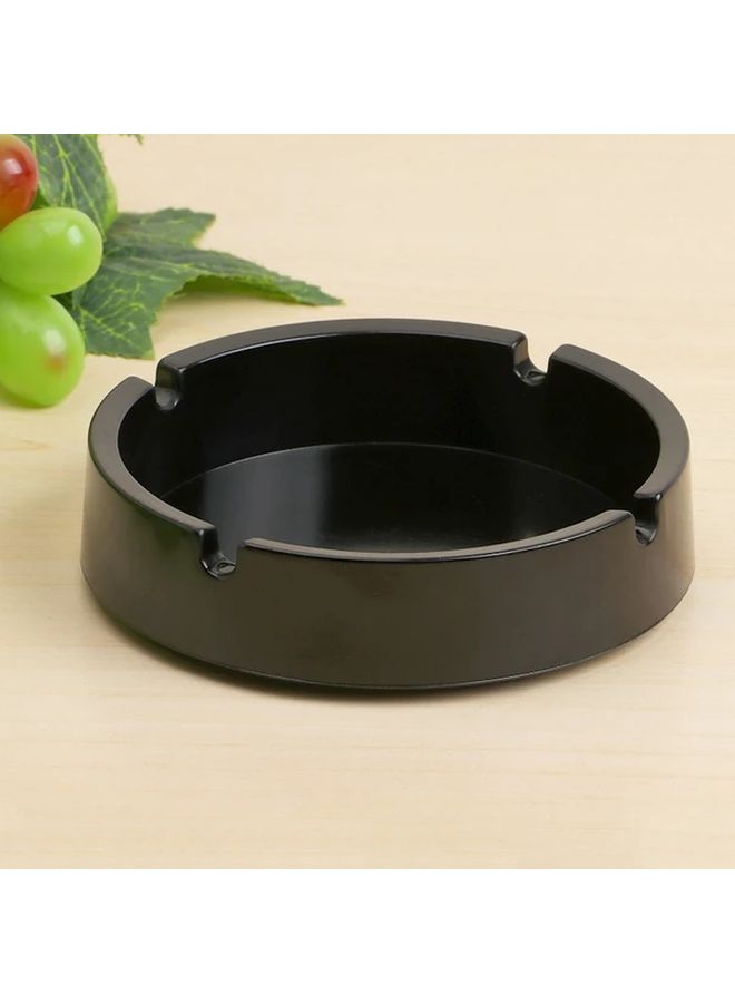 Black Melamine Resin Ashtray Round Anti Slip High Temperature Proof Design - Image 1
