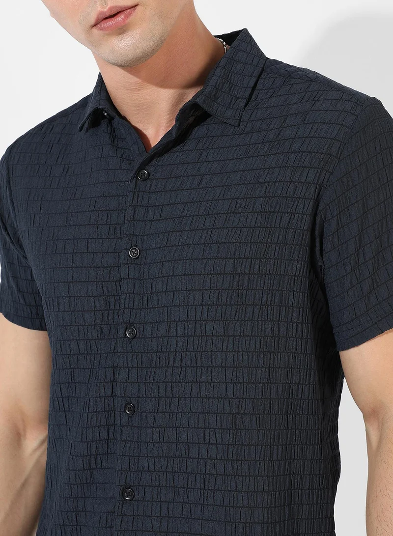 Campus Sutra Men's Black Textured Regular Fit Casual Shirt
