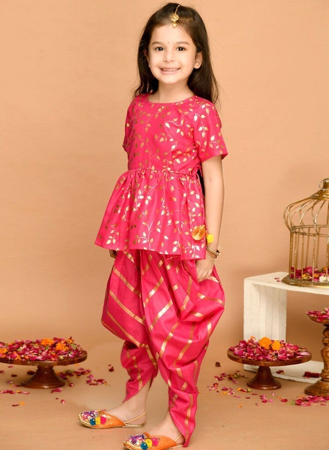 Saka Designs كُرتي مزخرف بالألوان الفوشيا مع بنطلونات دهوتي للفتيات - Image 5