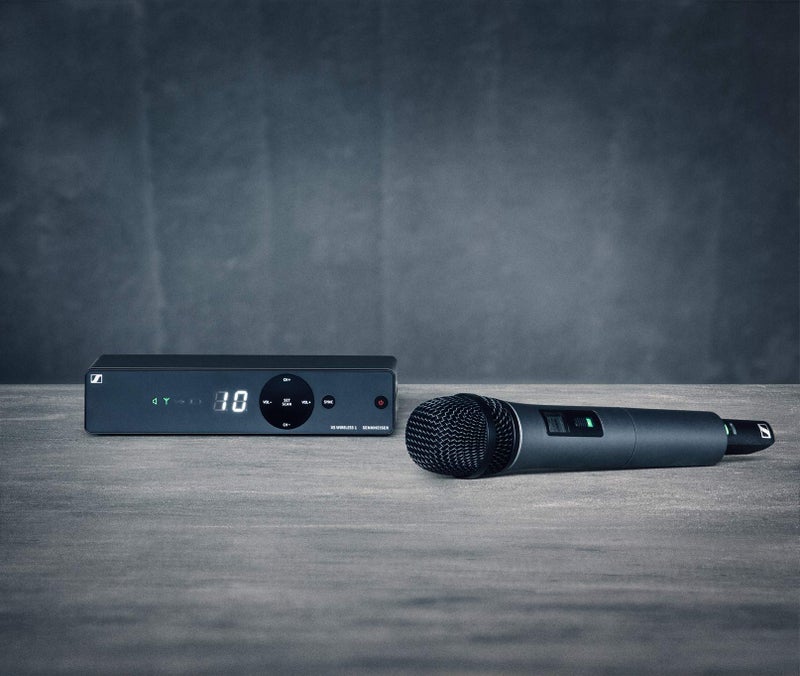 Sennheiser XSW 1‑825‑A Wireless Handheld Microphone System | Dynamic e825 Cardioid Mic | 10 Compatible Channels | Easy Setup | Ideal for Live Performances, Presentations & Church Use - Image 2
