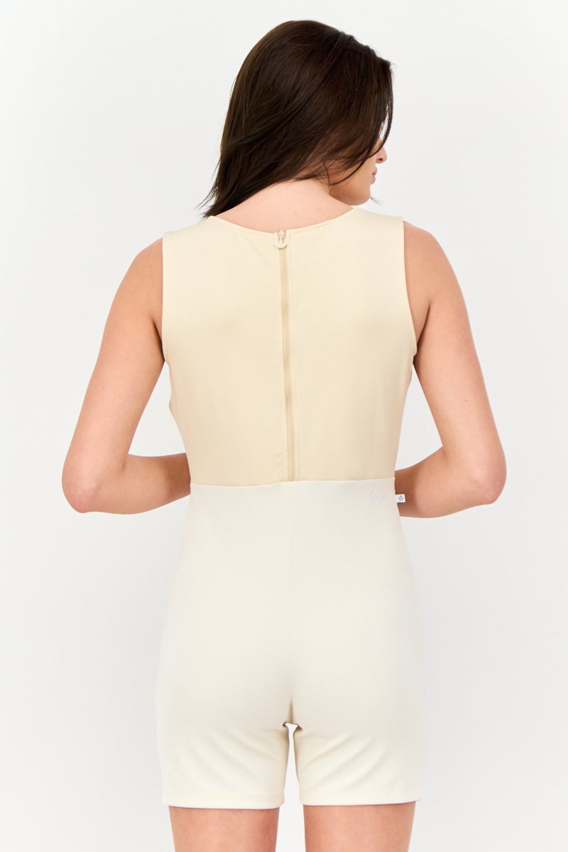 adidas Originals بدلة سباق نسائية بدون أكمام مناسبة للرياضة في الهواء الطلق، بيج - Image 3