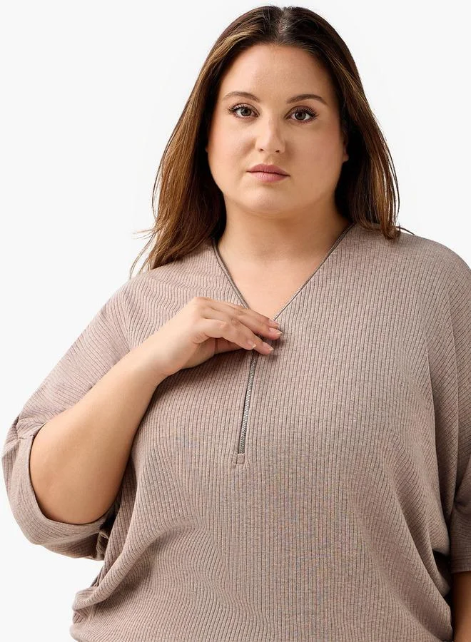  أولا بوبكن تي شيرت بقصة مريحة وتفاصيل مضلعة من أولا بوبكن