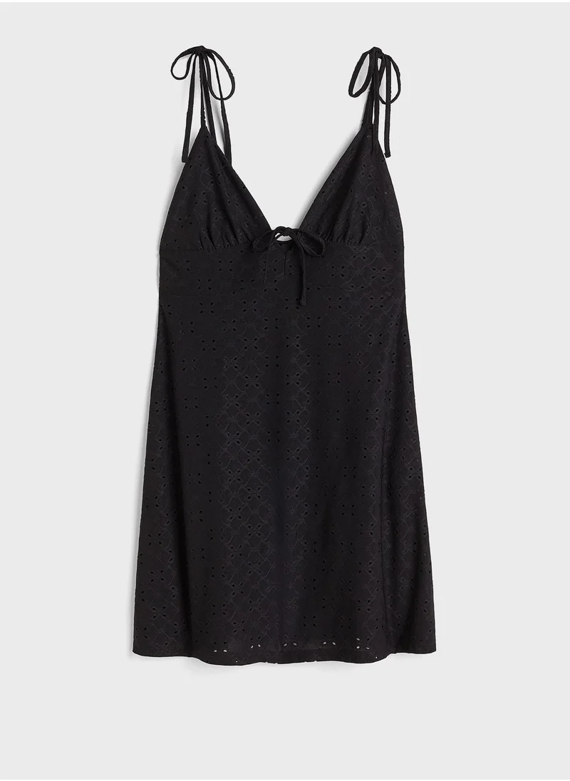 H&M V-Neck Strappy Drawstring Detail Dress