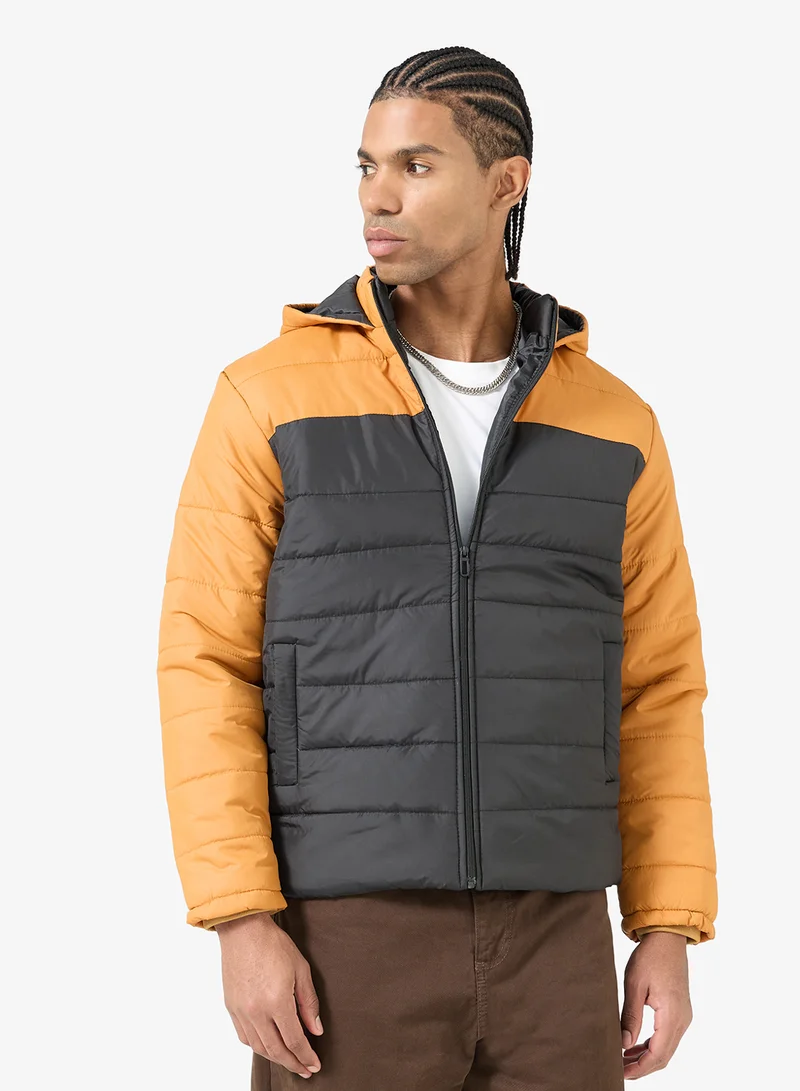 Puffer Jacket w Hood