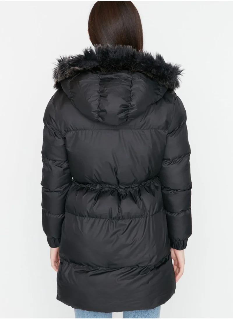 trendyol Fur Detail Puffer Jacket