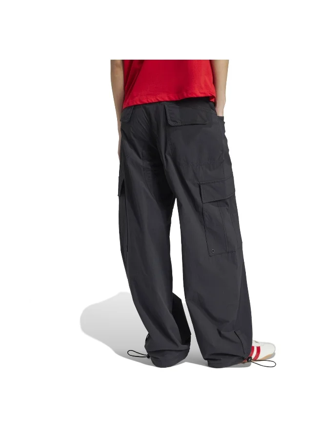 اديداس اوريجينالز adidas P ESS CARGOPANT Black Originals Women PANTS