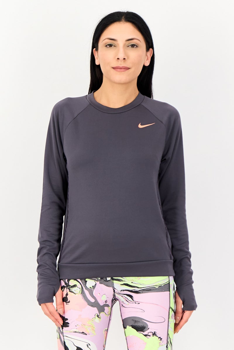 Nike بلوزة رياضية نسائية بأكمام طويلة مناسبة للجري، بنفسجي داكن - Image 1