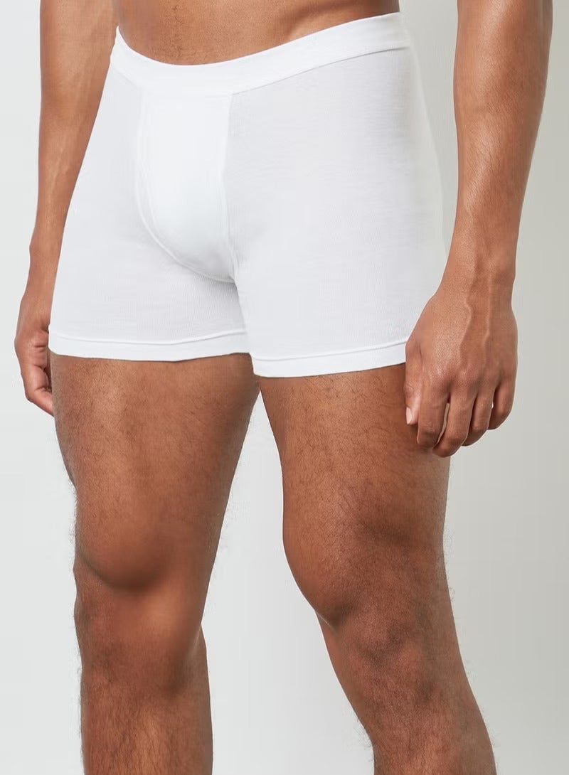 لوكس طقم بوكسر أساسي من 3 قطع، أبيض، مقاس XXXL  - Image 2
