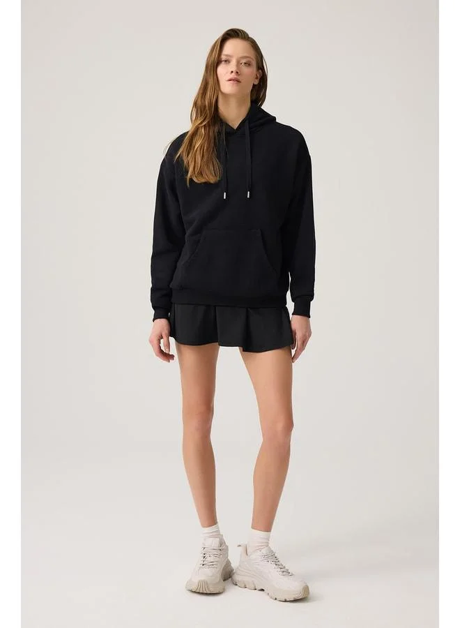 Los Ojos Black Oversized Hooded Sweatshirt.