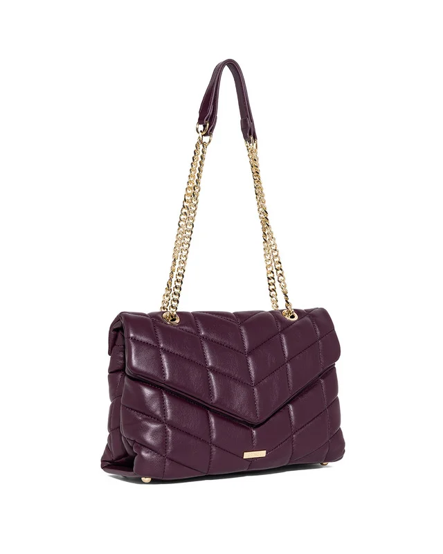 أميكا AMICA Natalia Quilted Convertible Crossbody Shoulder Bag Comfortable Metal Chain Strap in Plum Red