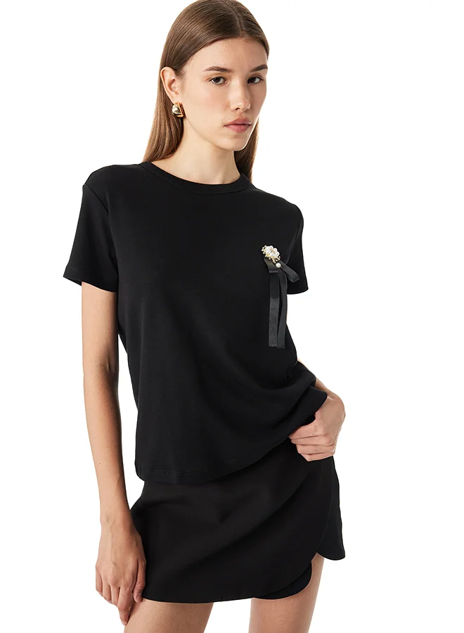 كوتون Brooch Detail T-Shirt