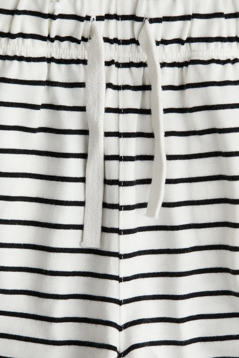 اتش اند ام Cotton jersey shorts