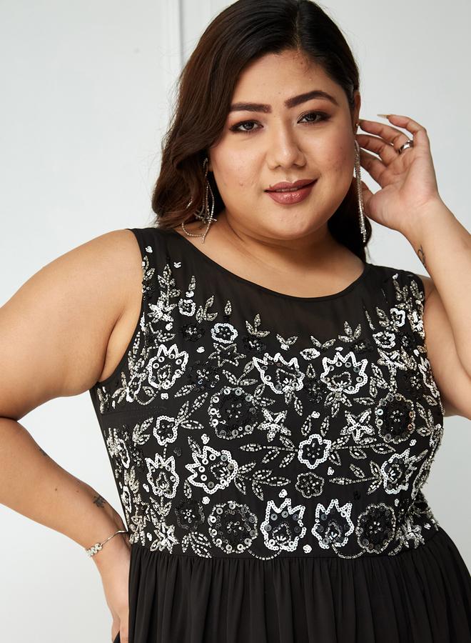 Miss Chase Plus Size Embellished Sleeveless Maxi Dress - Image 4