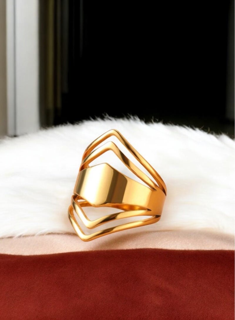 بلو لاين خاتم نسائي أنيق وعالي الجودة مصنوع من الاستانلس ستيل مطلي باللون الذهبي مقاس 7 - Image 2