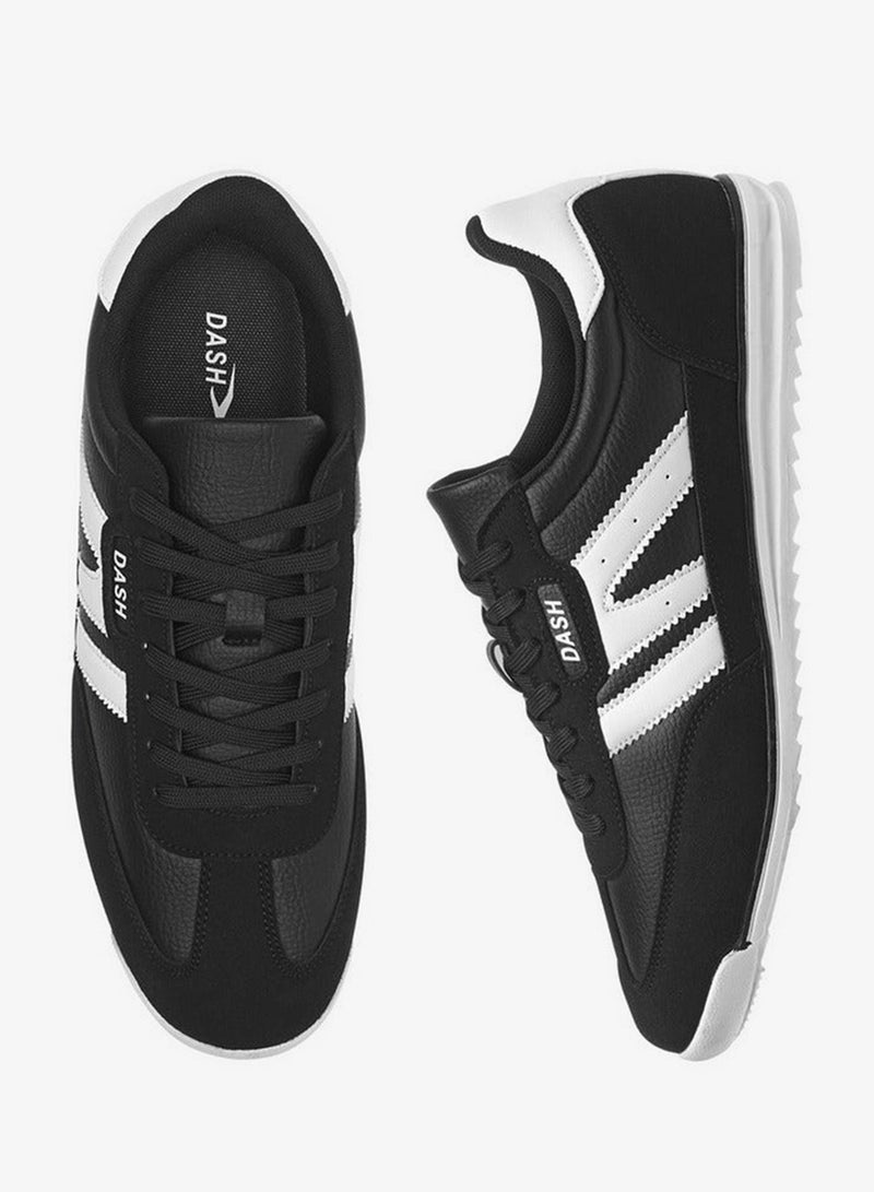 Dash Men's Logo Detail Sports Shoes with Lace-Up Closure - Image 3