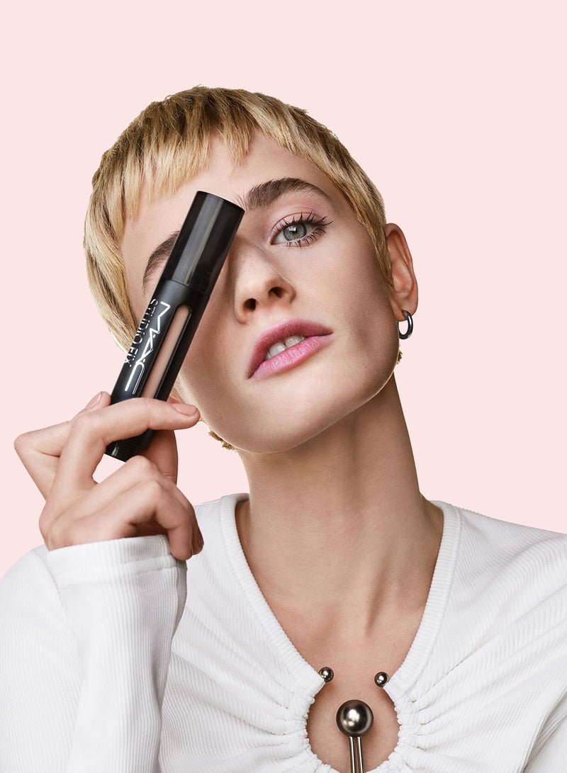 MAC Cosmetics Studio Fix Every-Wear All-Over Face Pen - NC25  - Image 3