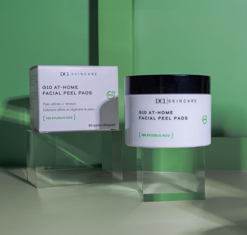 DCL Skincare G10 Radiance Peel with 10% Glycolic Acid Resurfacing pads prevents acne breakouts,blackheads and reduces fine lines and wrinkles, 50 Count - Image 2