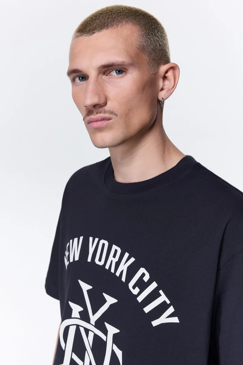 H&M  Loose Fit Printed T-shirt for Men | Best Price UAE