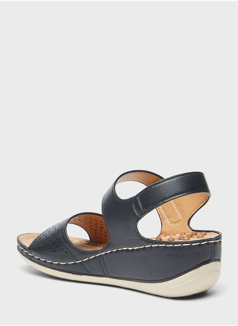 Le Confort - Multi Strap Wedge Sandals - Image 1