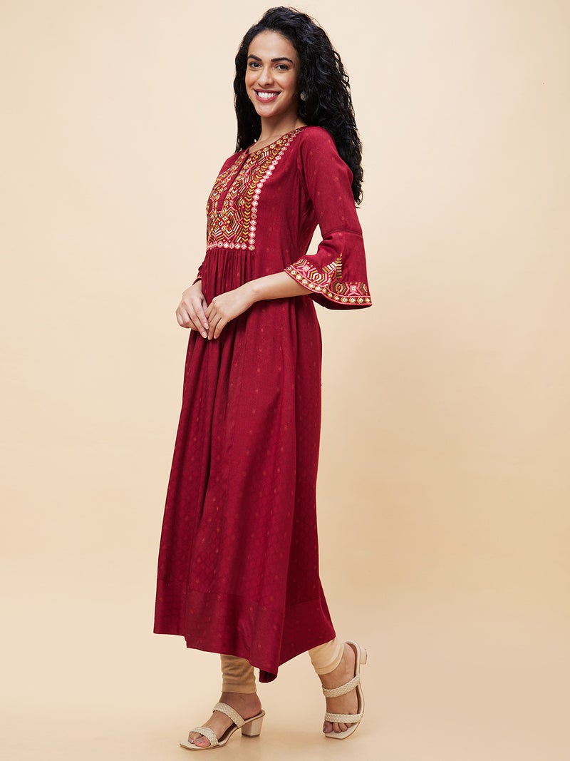 globus Globus Women Thread Work Gathered Bell Sleeve Anarkali Kurta - Image 3