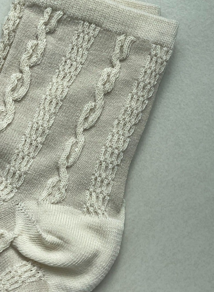 سولوباي جوارب مطرزة بالورود، مقاس واحد، عبوة من 3 قطع - Image 4