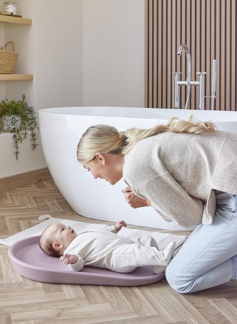 Shnuggle حصيرة تغيير الأطفال شنجلي القابلة للضغط | مادة رغوية ناعمة ودافئة أفضل للأطفال | مثالية لوقت تغيير الحفاضات | مضادة للانزلاق وسهلة التنظيف (زهري مزهر) - Image 3