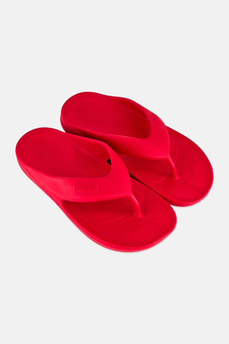 PUMA شبشب رجال بشعار العلامة التجارية، أحمر - Image 2