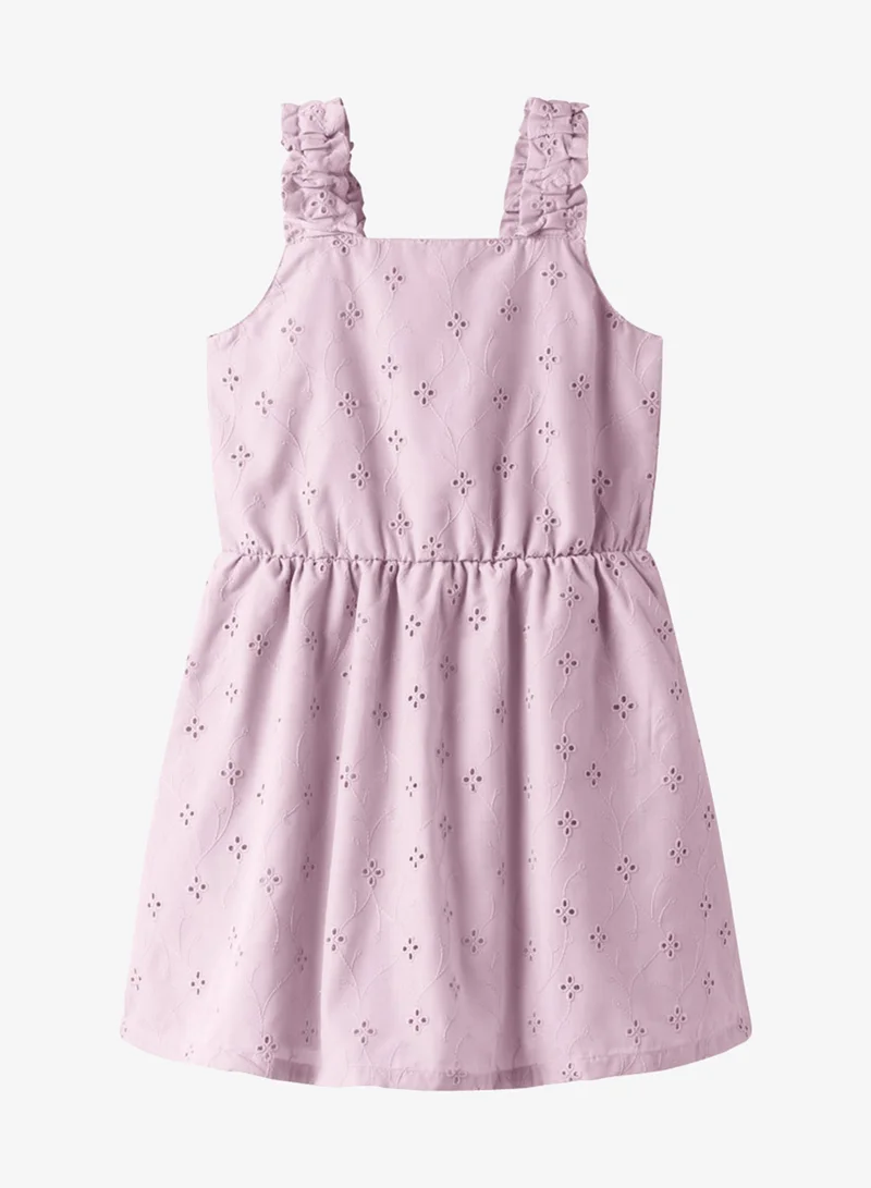 نيم ات فستان قصير بتفاصيل حمالات للأطفال