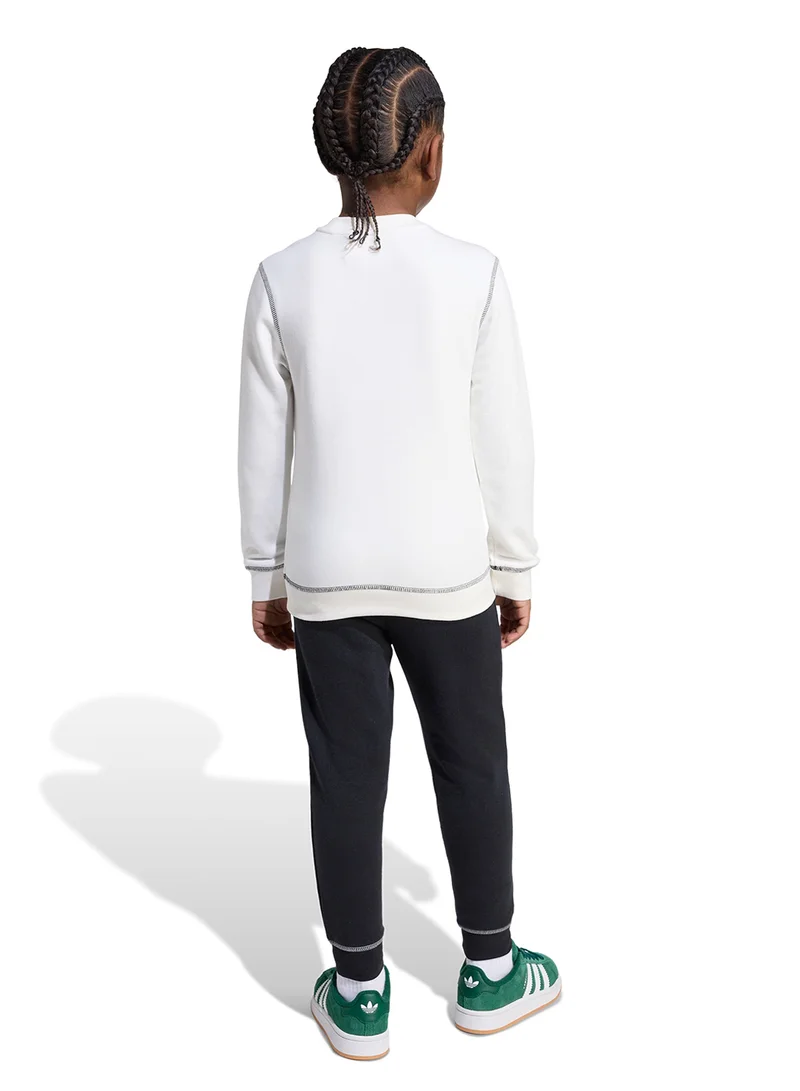 adidas Originals Essential Tracksuit Set