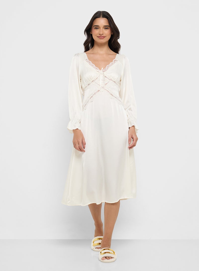 ELLA Nighdress With Lace Trims  - Image 4