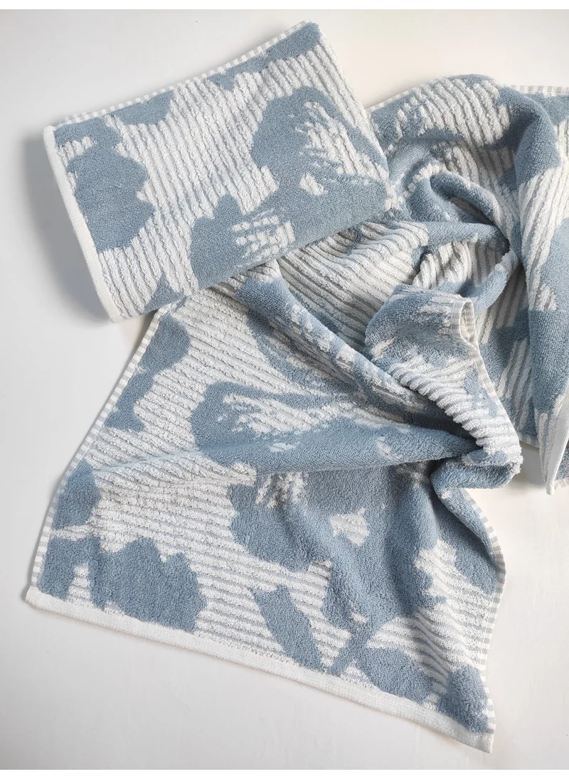 Sevim Yarn Dyed Patterned & Horizontal Striped Cotton Bath Towel - Highly Water Absorbent - 45 x 90 Cm - Ecru & Blue Striped