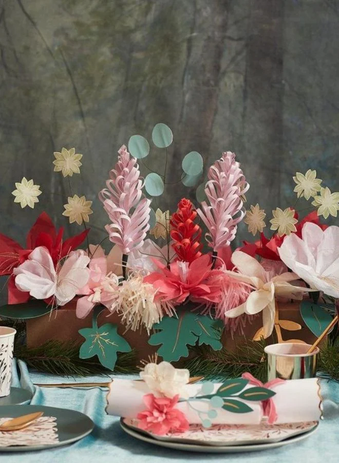 ميري ميري Hazel Gardiner  Floral Centrepiece