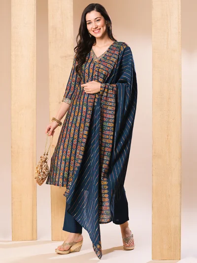 globus Women Blue & Red Geometric Printed Regular Thread Work Kurta With Trousers & With Dupatta