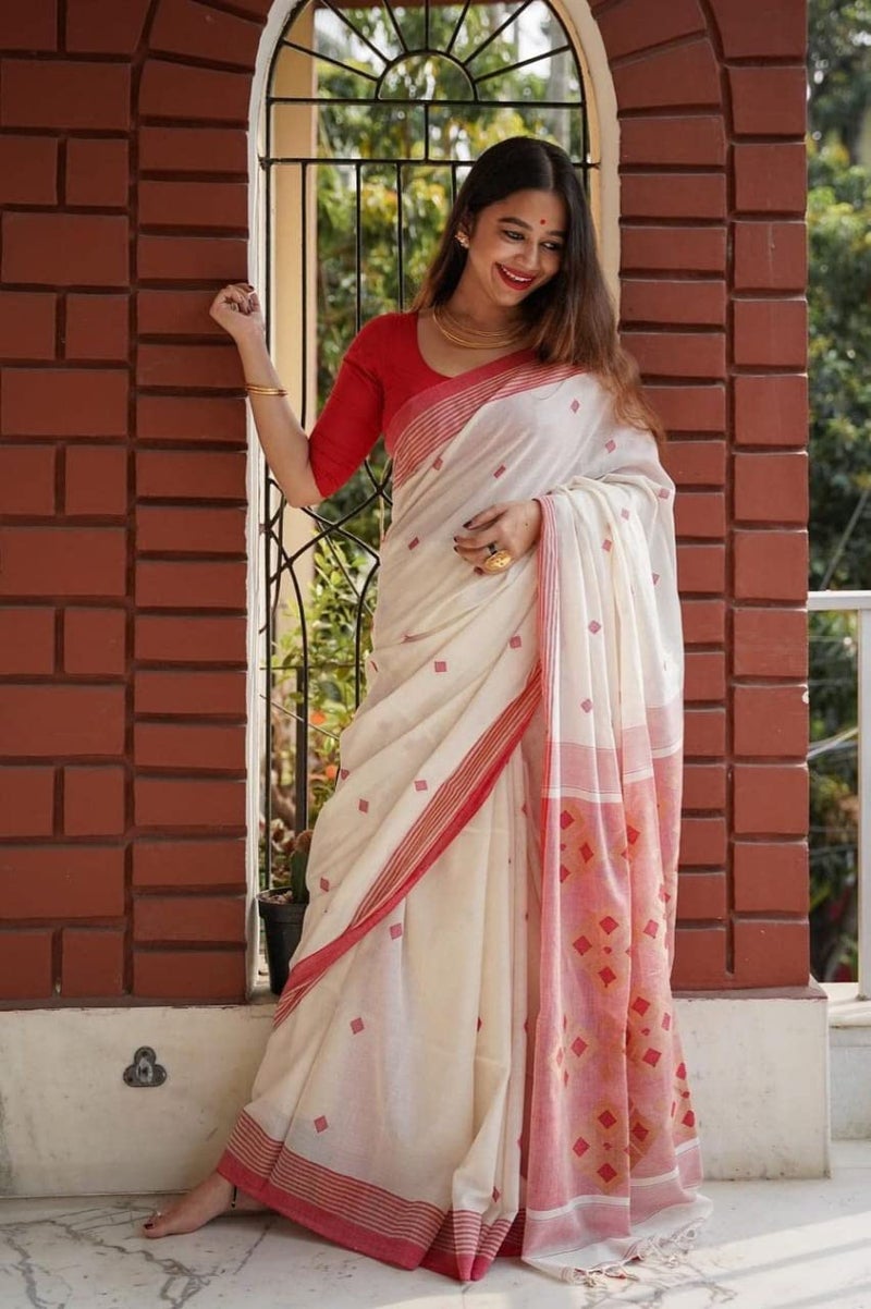 RADHA LAKSHMI Women's Banarasi linen cotton Silk White Red Colour Saree With Blouse piece(AG White red plain linen SQURE) - Image 2