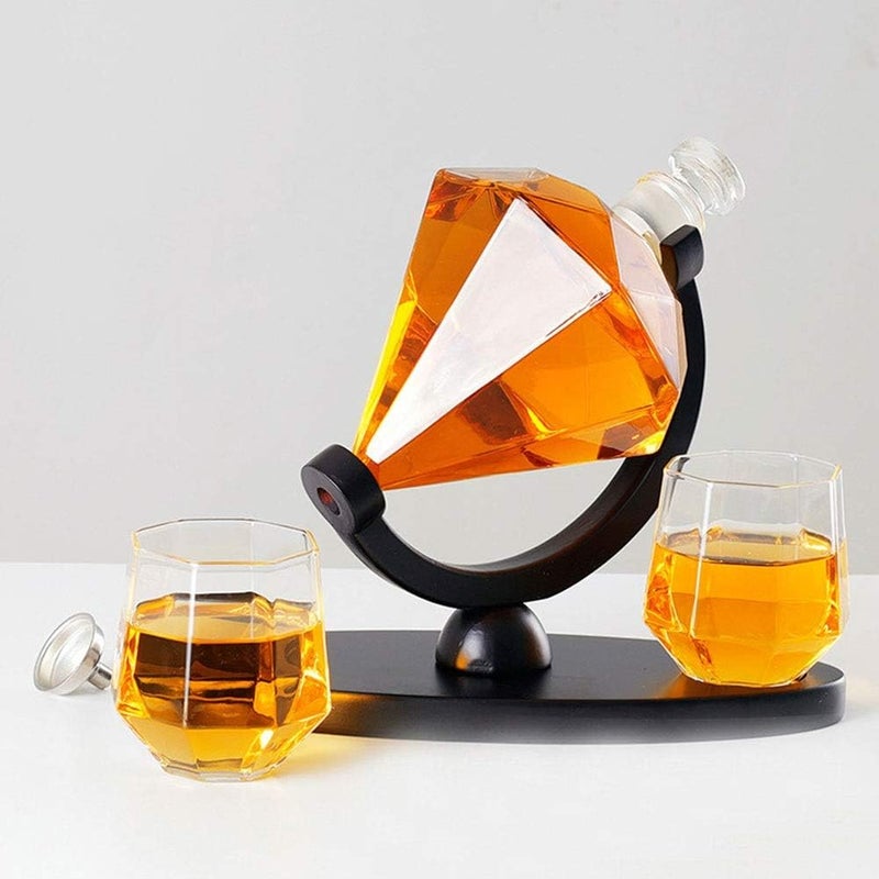 CASAQUA CASAQUA Diamond Whiskey Decanter Set - Stylish 1 Decanter & 2 Pcs Glass & 1 Stand Set - Perfect for Whiskey, Scotch, Wine, Vodka, Tequila, Rum, Liquor, Scotch, Bourbon (Set of 3)  - Image 2