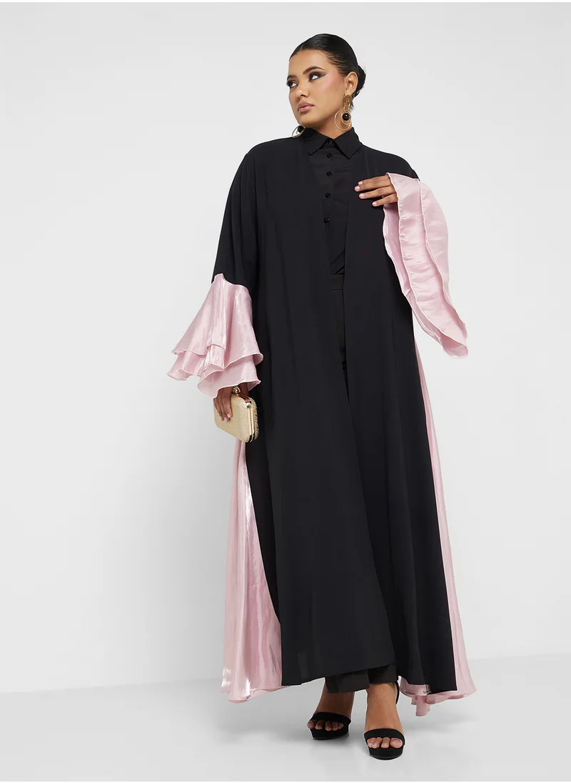 خزانة Plus size contrast toned abaya with ruffled sleeve