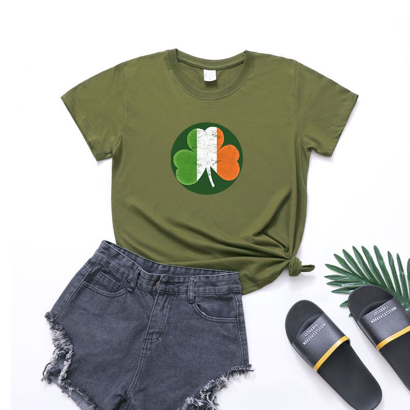 Clover Print T-Shirt Irish Festival Women'S Saint Patrick'S Day T-Shirt Women'S Short Sleeve Green Top - Image 1