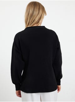 trendyol Black V-Neck Knitwear Cardigan TWOAW25HI00107  - Image 5